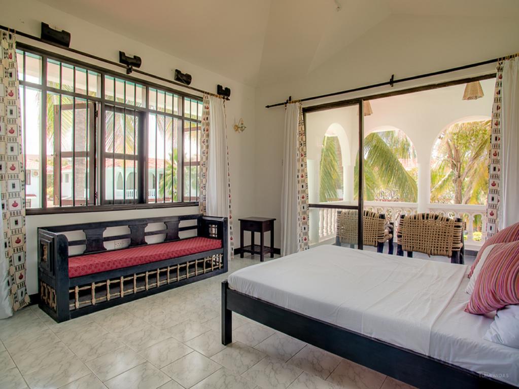 Bahari Dhow Beach Villas Diani Beach Εξωτερικό φωτογραφία
